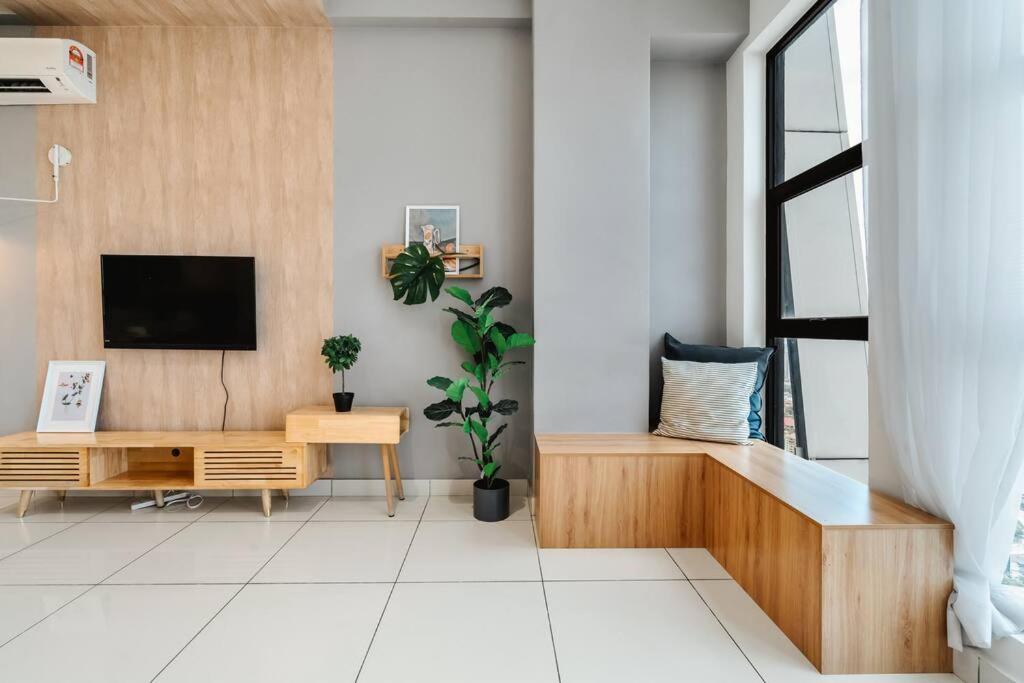 Apartment Arte Mont Kiara-netflix-muji-muji-6pax